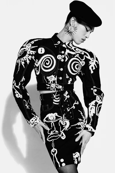 Look 11